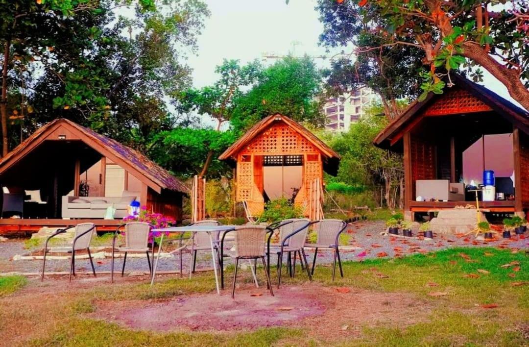 Hotel Jush Native And Glamping Dauis Exterior foto